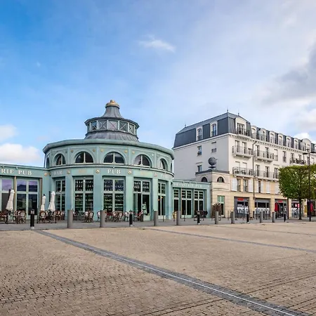 Of By Plaza - Proche Disneyland Paris Apartment